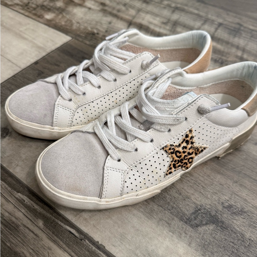 Vintage Havana White Sneakers with Leopard Star size 7